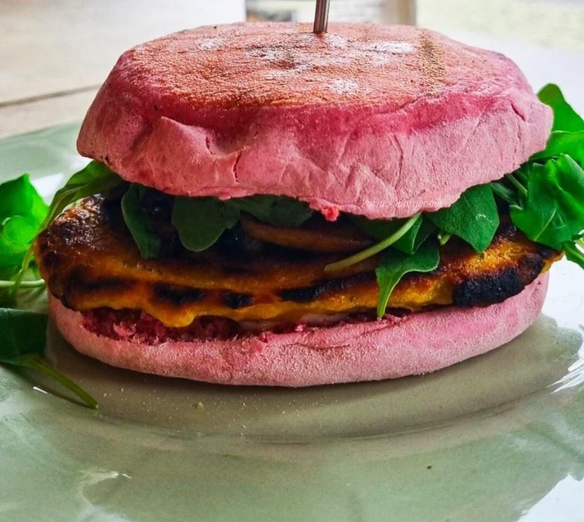 Bolo de Caco: The Portuguese Burger Bun Revolution